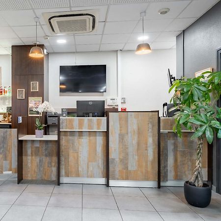 B&B Hotel Maubeuge-Louvroil Bagian luar foto