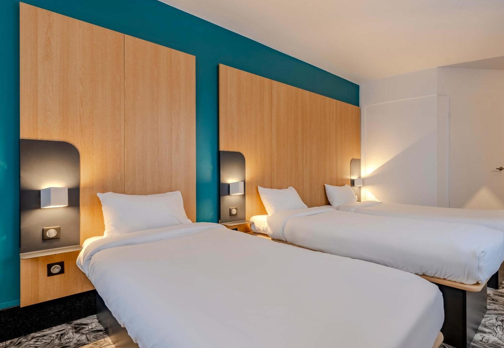 B&B Hotel Maubeuge-Louvroil Bagian luar foto